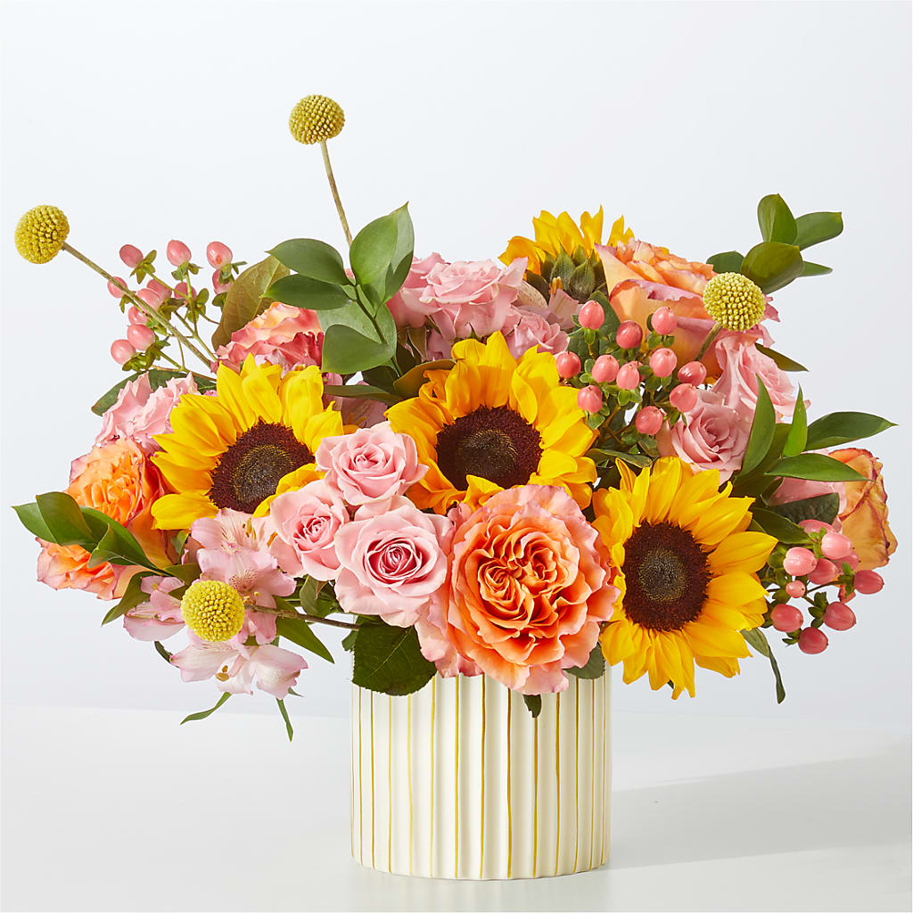 Sun's Out Bouquet – Joya Flowers, Central Islip NY