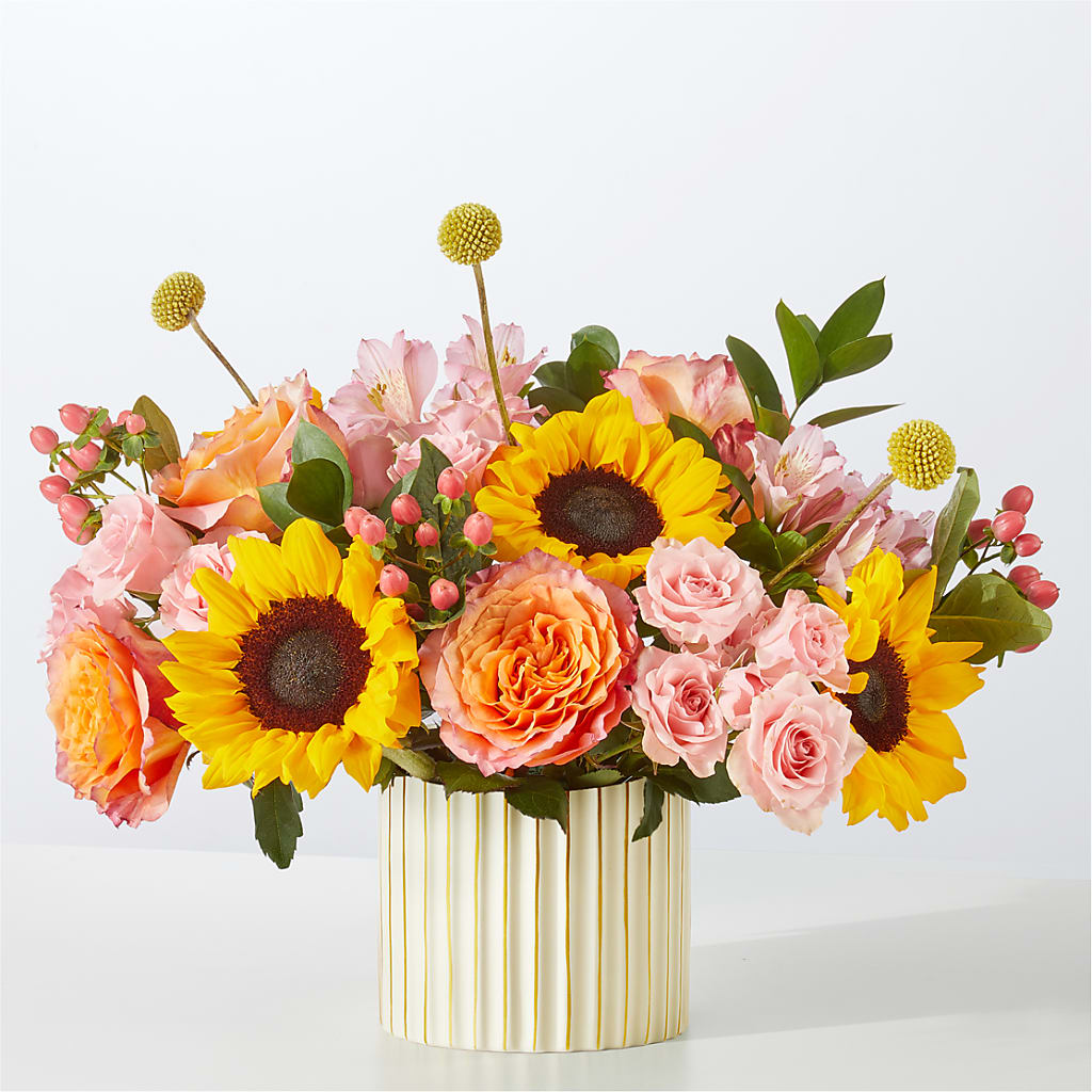 Sun's Out Bouquet – Joya Flowers, Central Islip NY