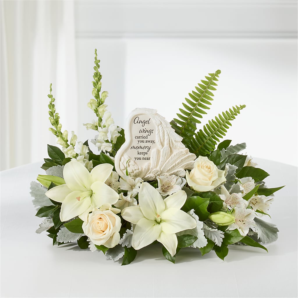 Holding You Close Arrangement – Joya Flowers, Central Islip NY