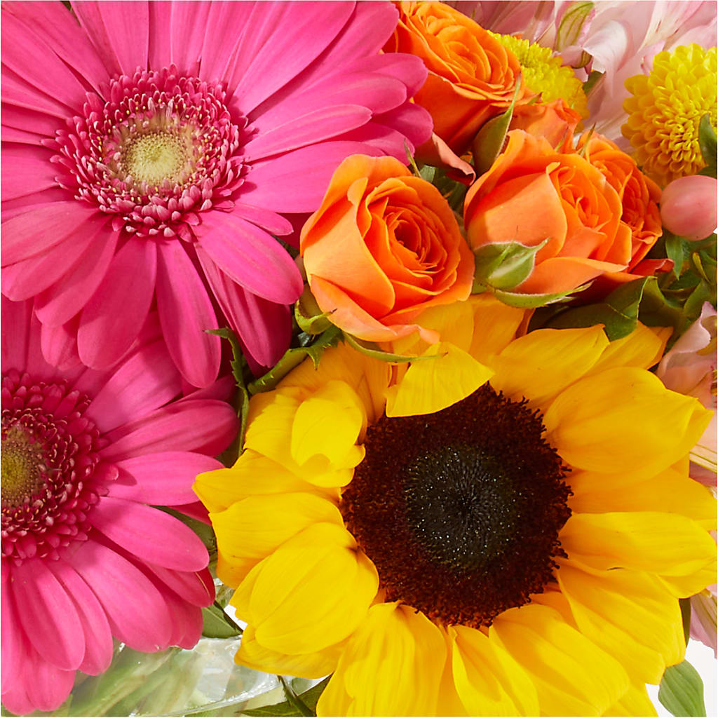Florist Original Mixed Bouquet – Joya Flowers, Central Islip NY
