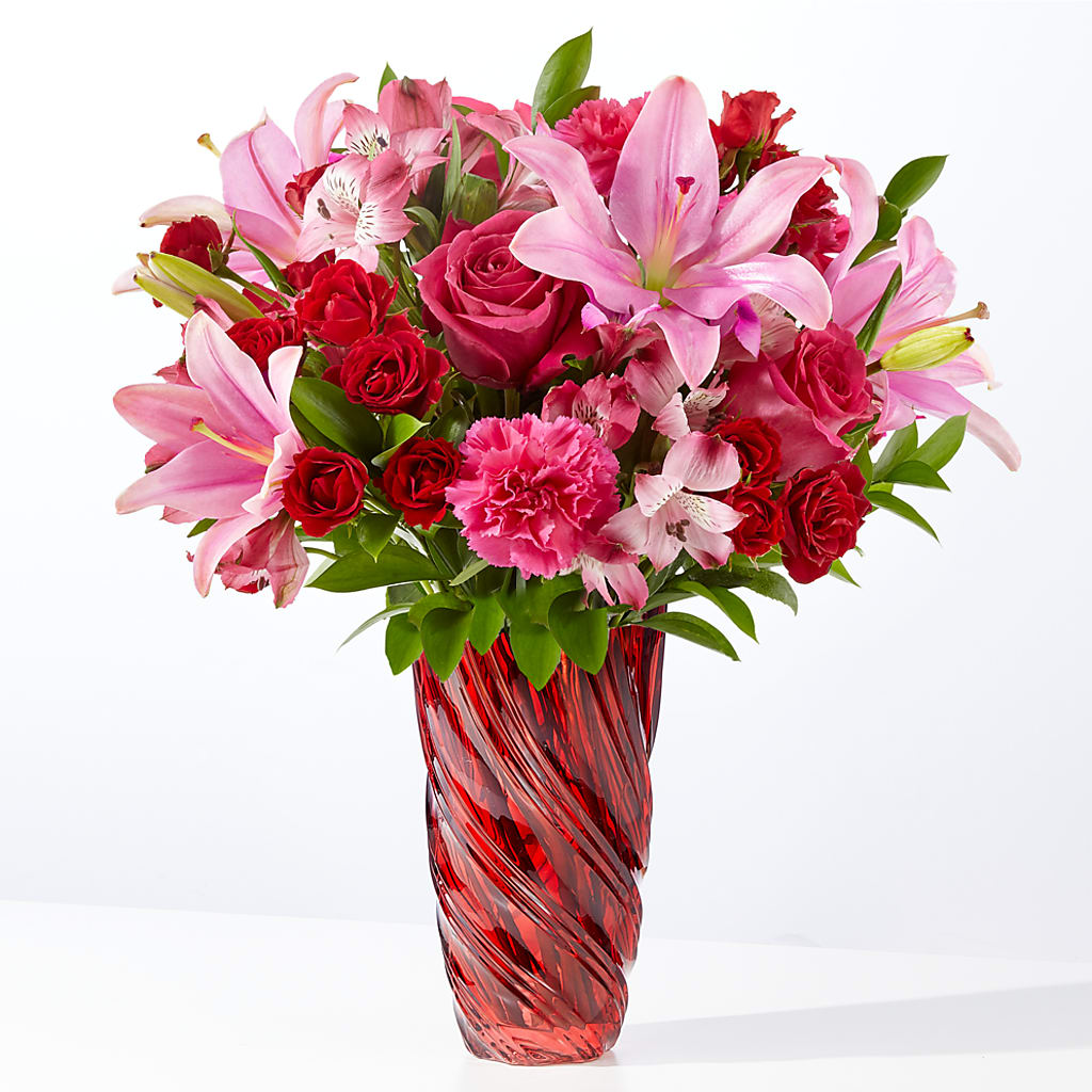 In Love Bouquet with Luxe Swirl Vase – Joya Flowers, Central Islip NY