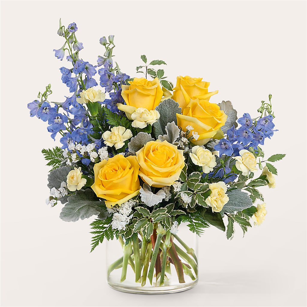 Butterfly Wings Bouquet – Joya Flowers, Central Islip NY