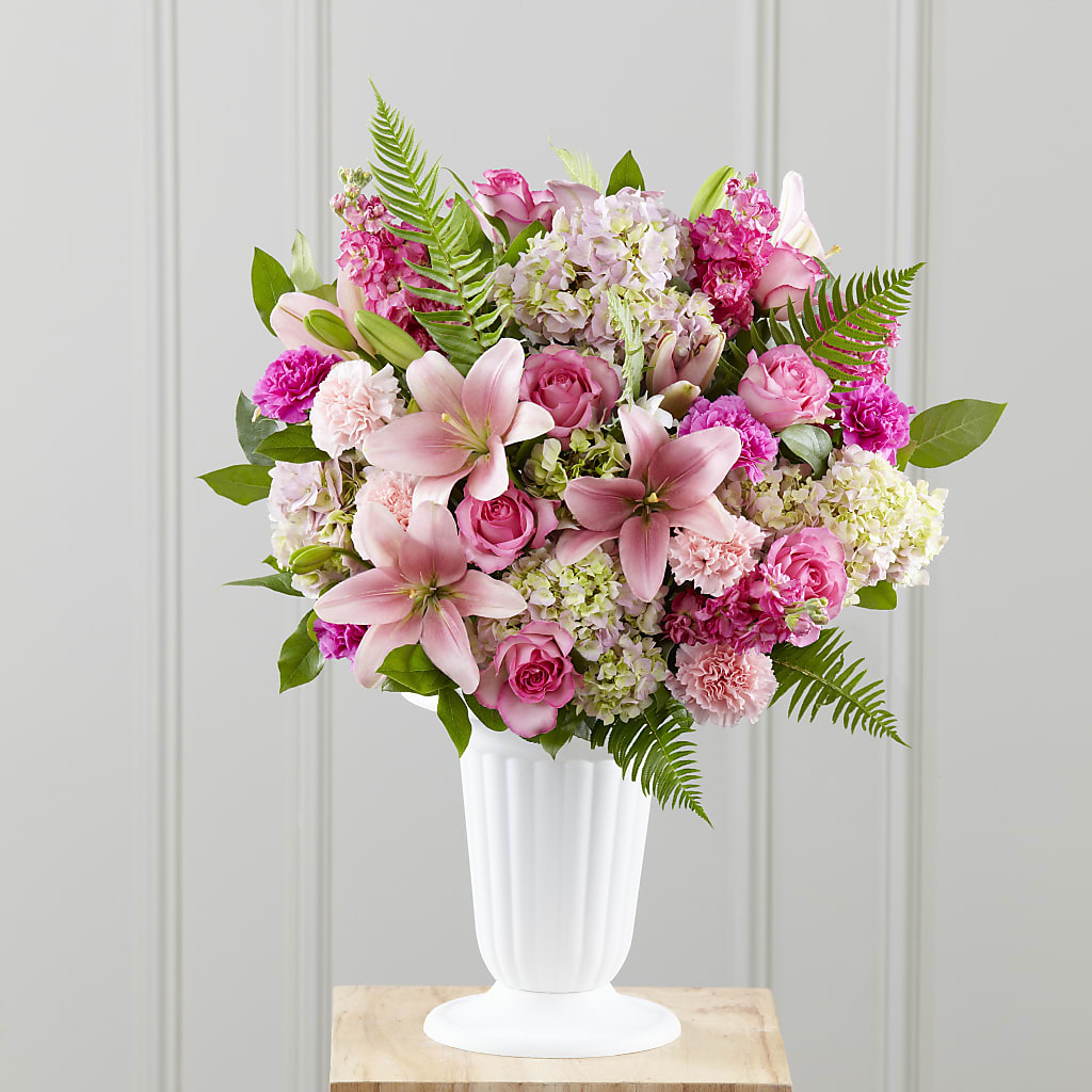 Never-Ending Love Arrangement – Joya Flowers, Central Islip NY