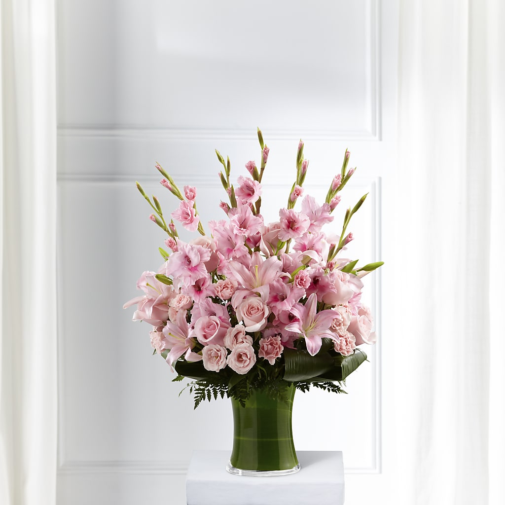 Lovely Tribute Bouquet – Joya Flowers, Central Islip NY