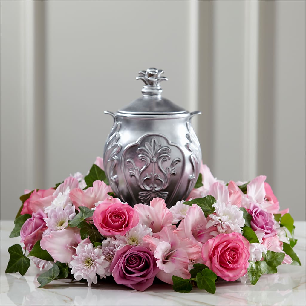 Glorious Tribute Arrangement – Joya Flowers, Central Islip NY