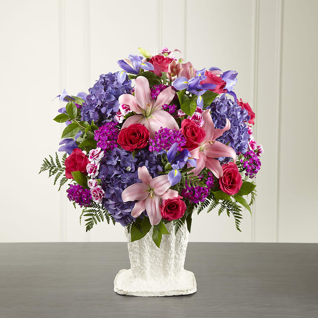 We Fondly Remember Arrangement – Joya Flowers, Central Islip NY