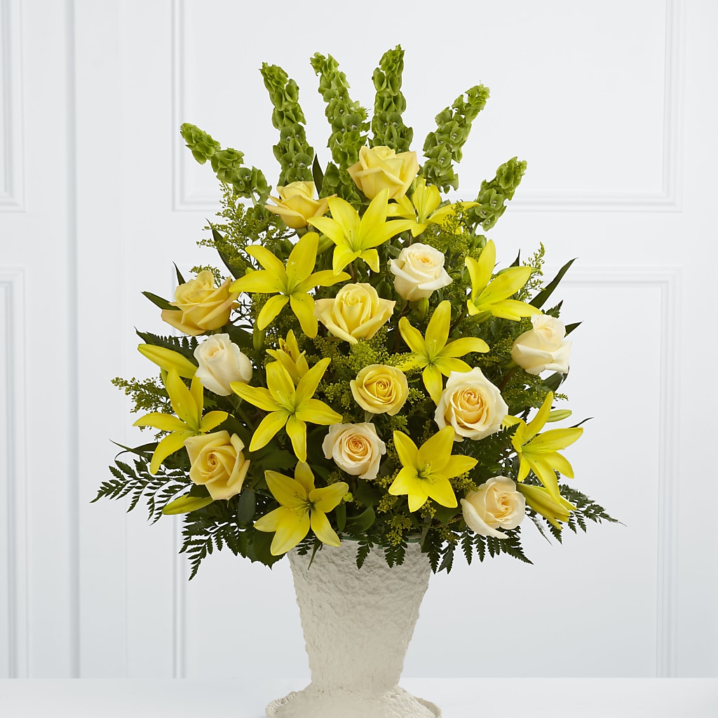 Golden Memories Arrangement – Joya Flowers, Central Islip NY
