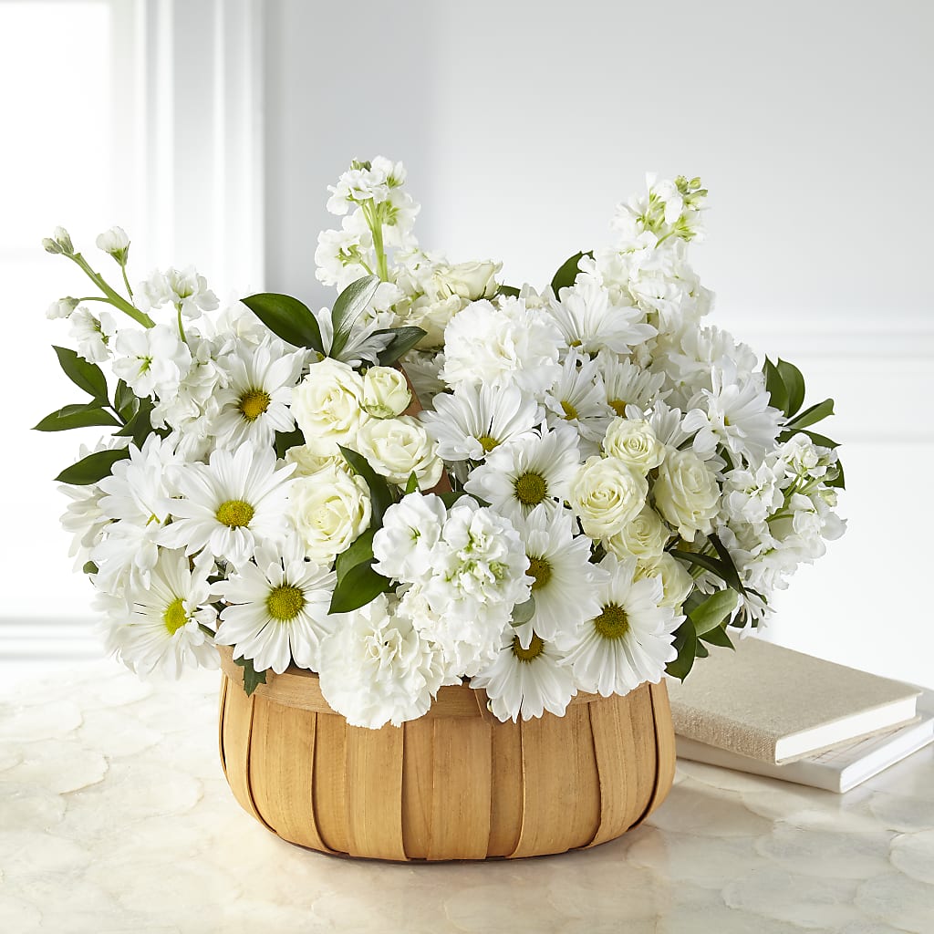 Graceful Garden Basket – Joya Flowers, Central Islip NY