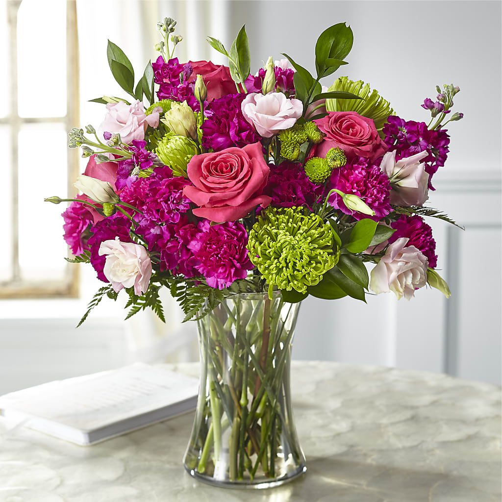 Everlasting Embrace Bouquet – Joya Flowers, Central Islip NY