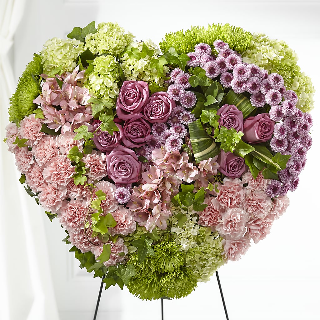 Heartwarming Standing Heart – Joya Flowers, Central Islip NY