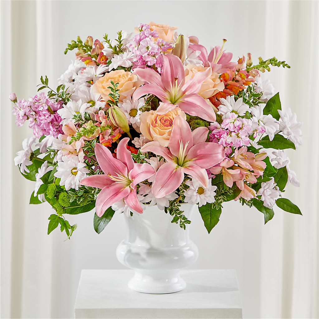 Heartfelt Gesture Urn Arrangement – Joya Flowers, Central Islip NY