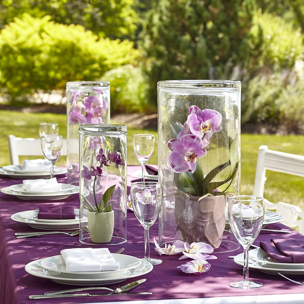 Dramatic Garden Centerpiece – Joya Flowers, Central Islip NY