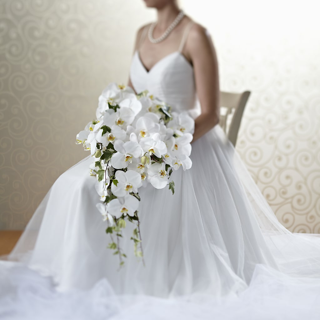 Classic White Bouquet – Joya Flowers, Central Islip NY