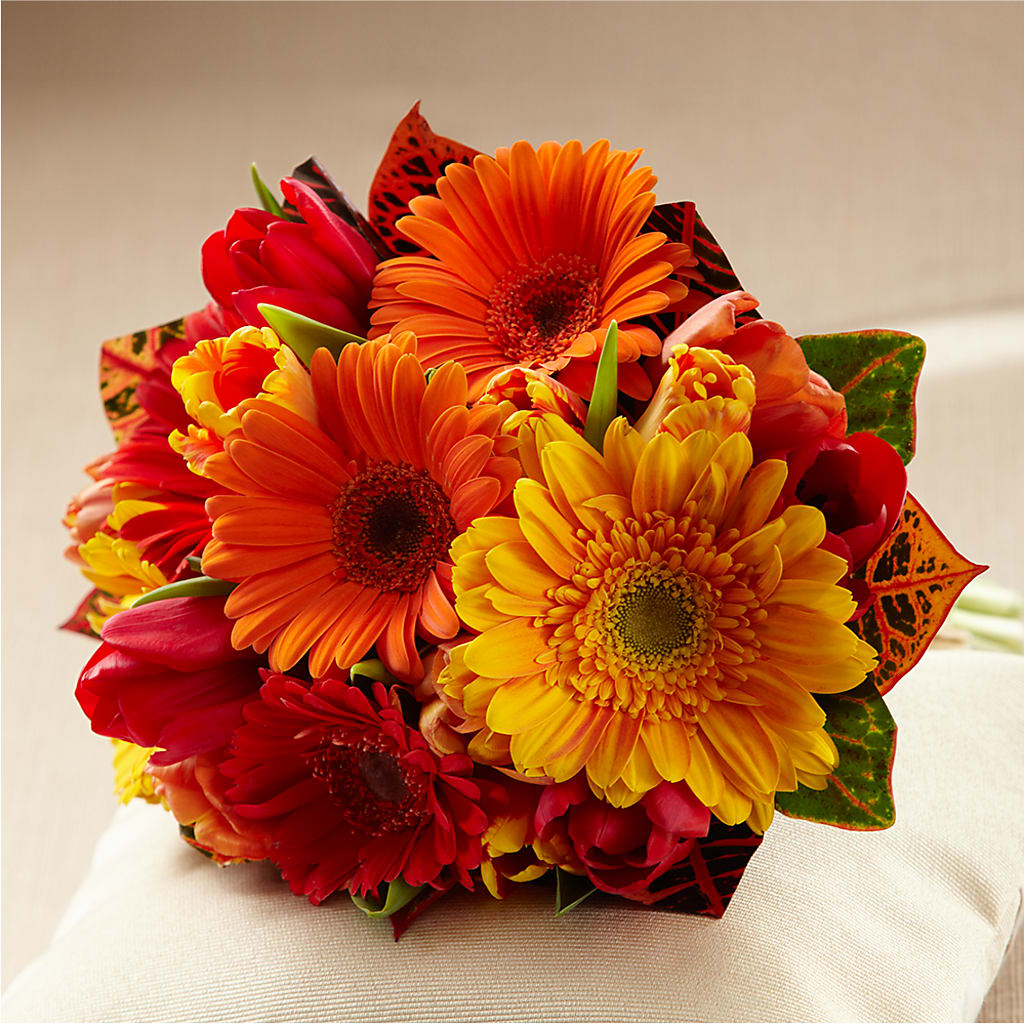 Sunglow Bouquet – Joya Flowers, Central Islip NY