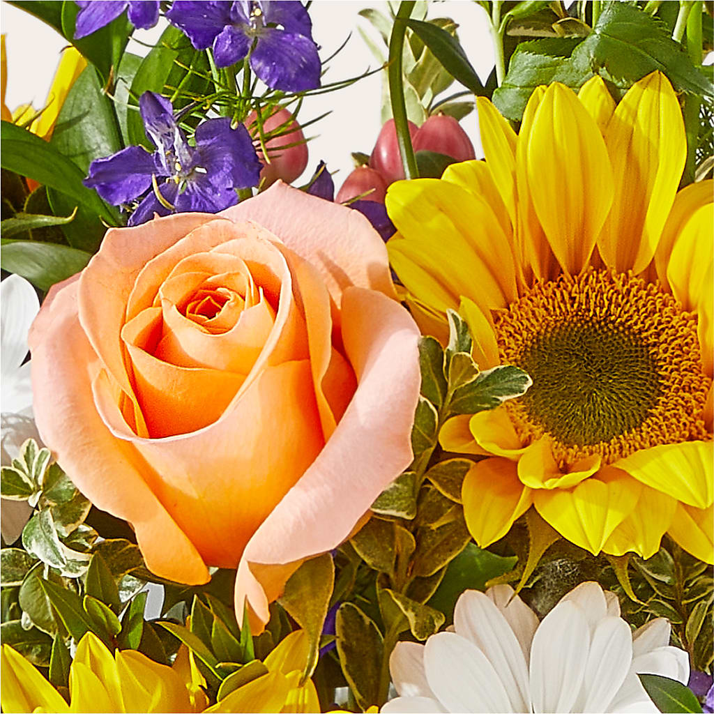 The Good Life Bouquet –  Joya Flowers, Central Islip NY