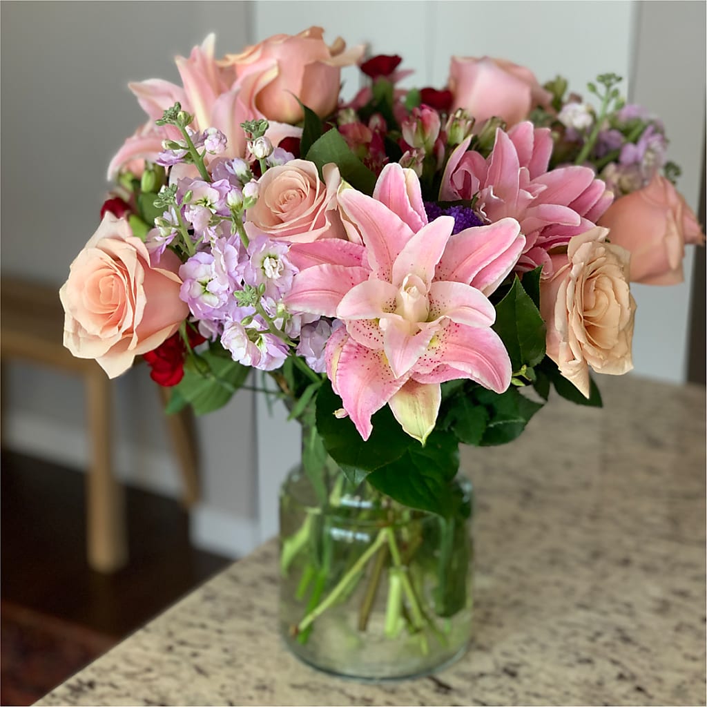 Romantique Bouquet –  Joya Flowers, Central Islip NY