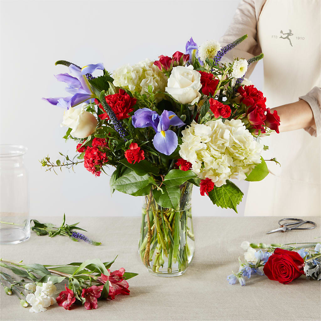 Star Spangled - A Florist Original –  Joya Flowers, Central Islip NY