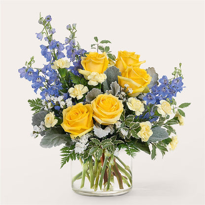 Butterfly Wings Bouquet –  Joya Flowers, Central Islip NY
