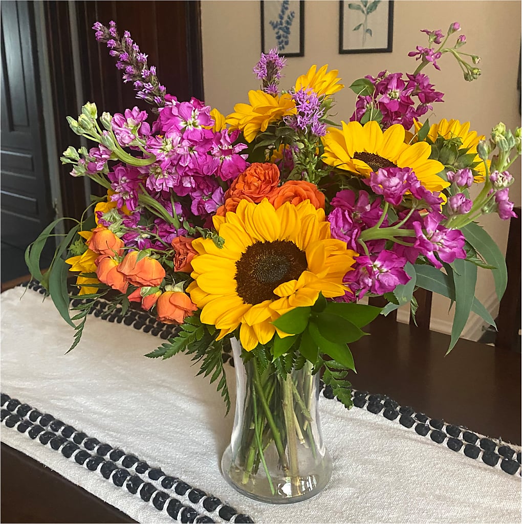 Rays of Life Bouquet –  Joya Flowers, Central Islip NY