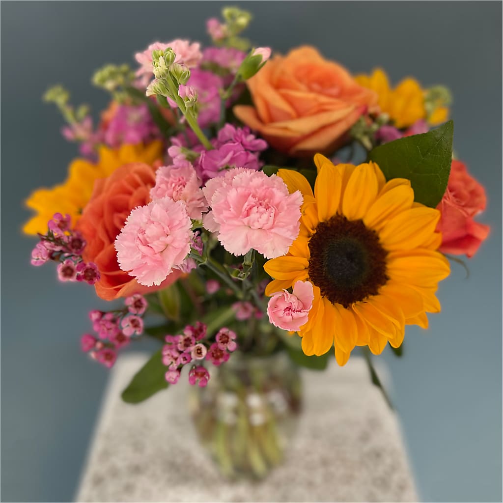 Yellow Brick Road Bouquet –  Joya Flowers, Central Islip NY