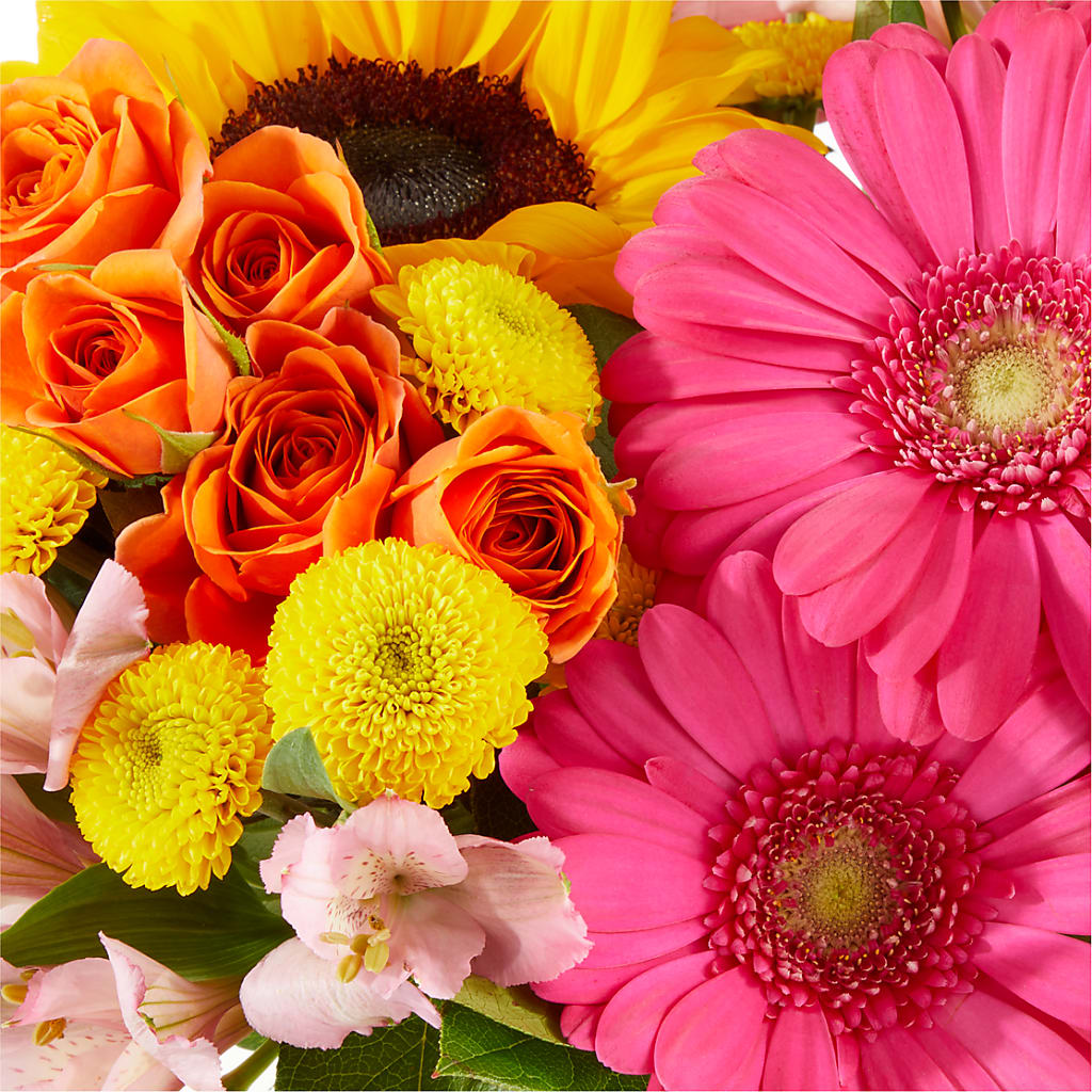 Beach Day Bouquet –  Joya Flowers, Central Islip NY