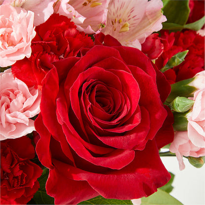 Candy Kisses Bouquet –  Joya Flowers, Central Islip NY