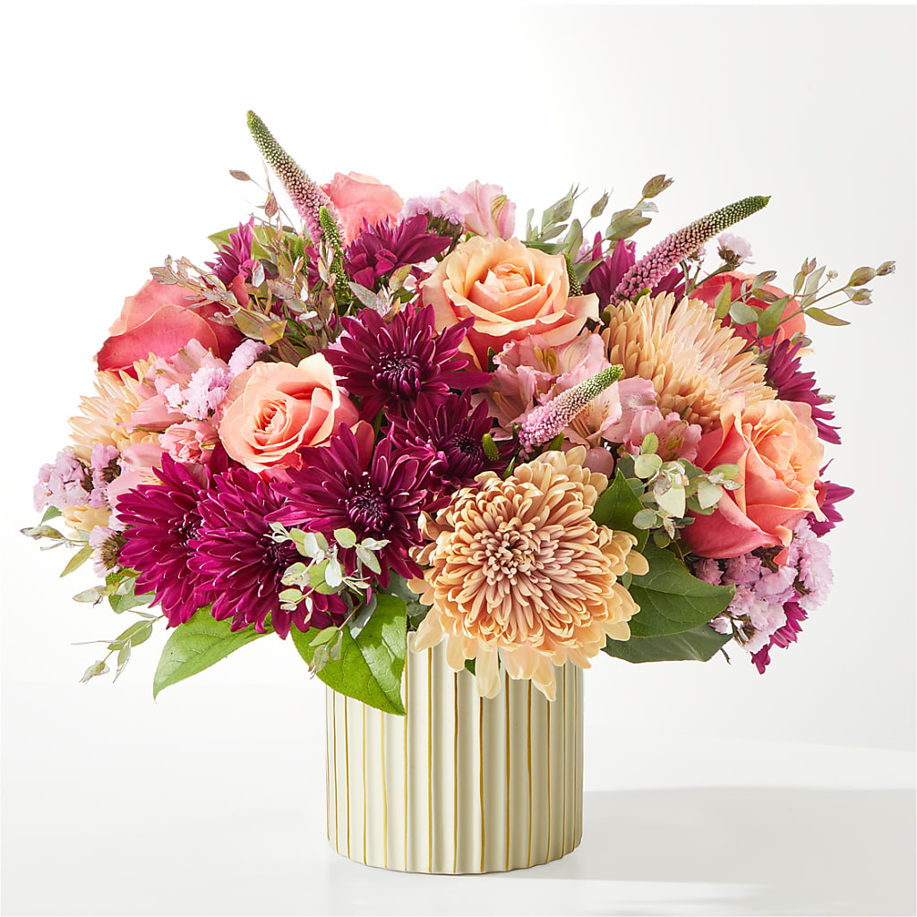Berry Cobbler Bouquet with Ivory Vase –  Joya Flowers, Central Islip NY