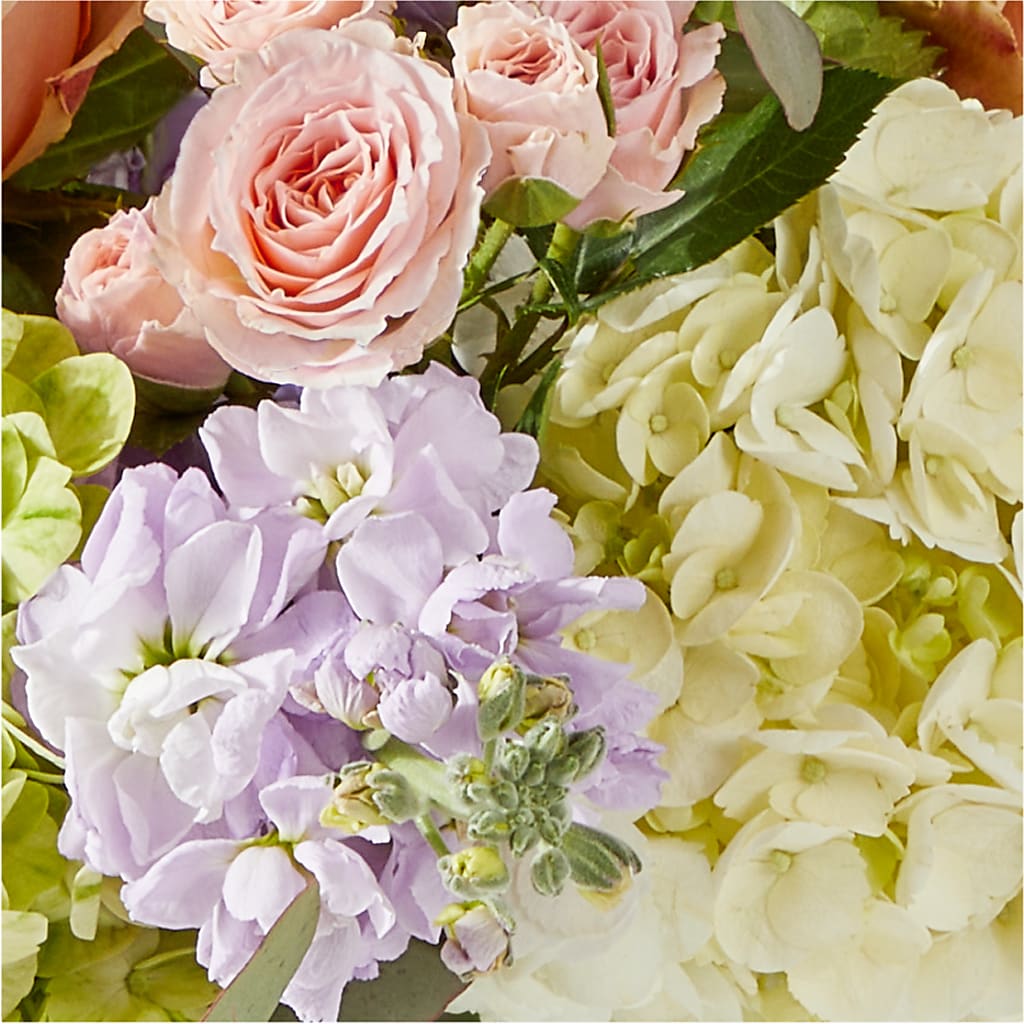 Porch Swing Bouquet –  Joya Flowers, Central Islip NY