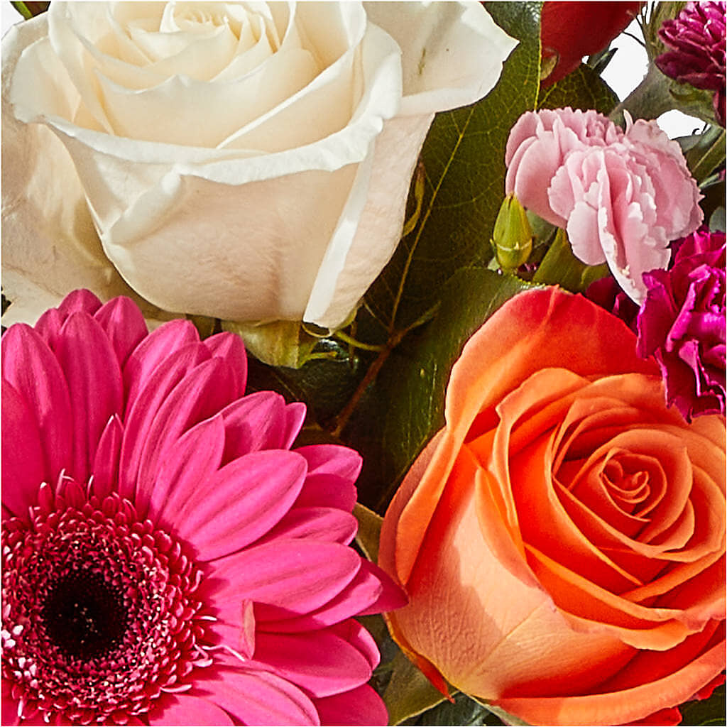 Smell the Roses Bouquet –  Joya Flowers, Central Islip NY