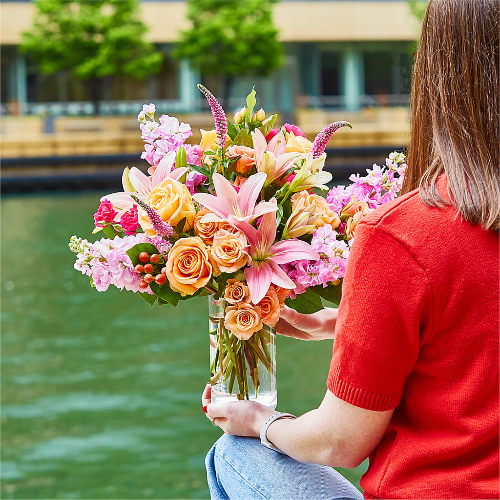 Bisous Bouquet –  Joya Flowers, Central Islip NY