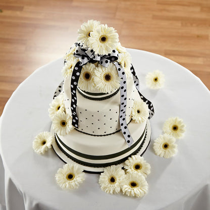Simple Sophistication Cake Décor –  Joya Flowers, Central Islip NY